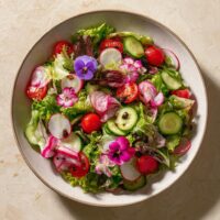 Blumiger Bunter Salat