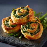 Bärlauch-Blätterteigschnecken