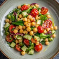 Bärlauch-Kichererbsen-Salat