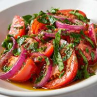 Bärlauch-Tomatensalat