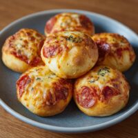 Kleine Pizzabrötchen