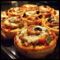 Thunfisch-Pizza-Rollen