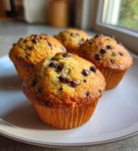 mini chocolate chip muffins