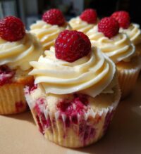raspberry swirl cupcakes