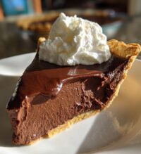 thanksgiving chocolate pie