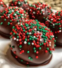 christmas oreo balls