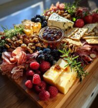 christmas themed charcuterie board