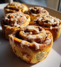 cinnamon rolls homemade