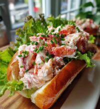 fancy lobster roll