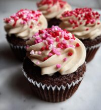 valentines day cupcakes aesthetic